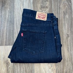 Levi jeans